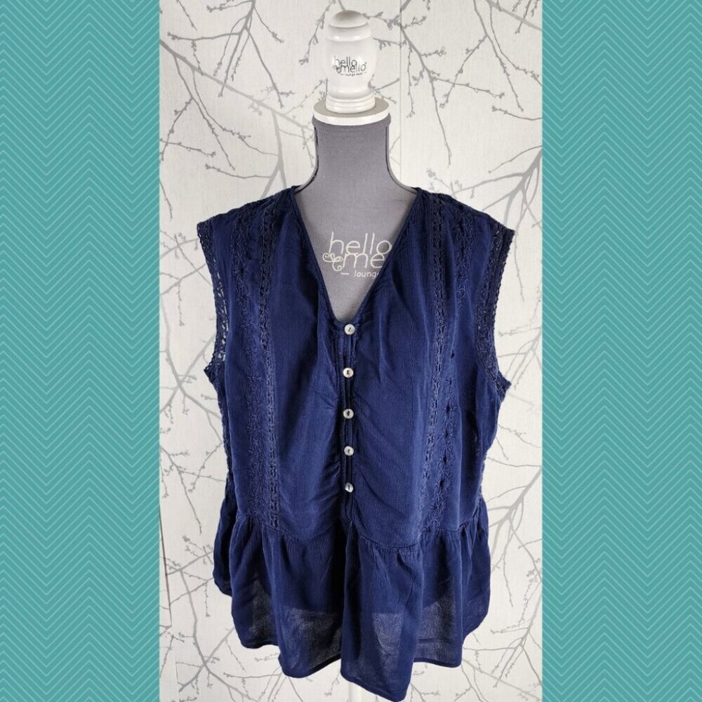 Love & Legend Navy Floral Embroidered Lace Peplum Tank